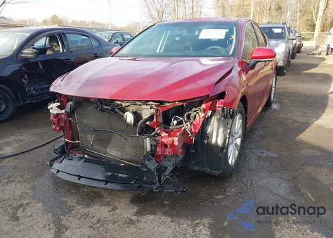 2018 Toyota Camry Le from USA, damaged, VIN 4T1B11HK8JU587782